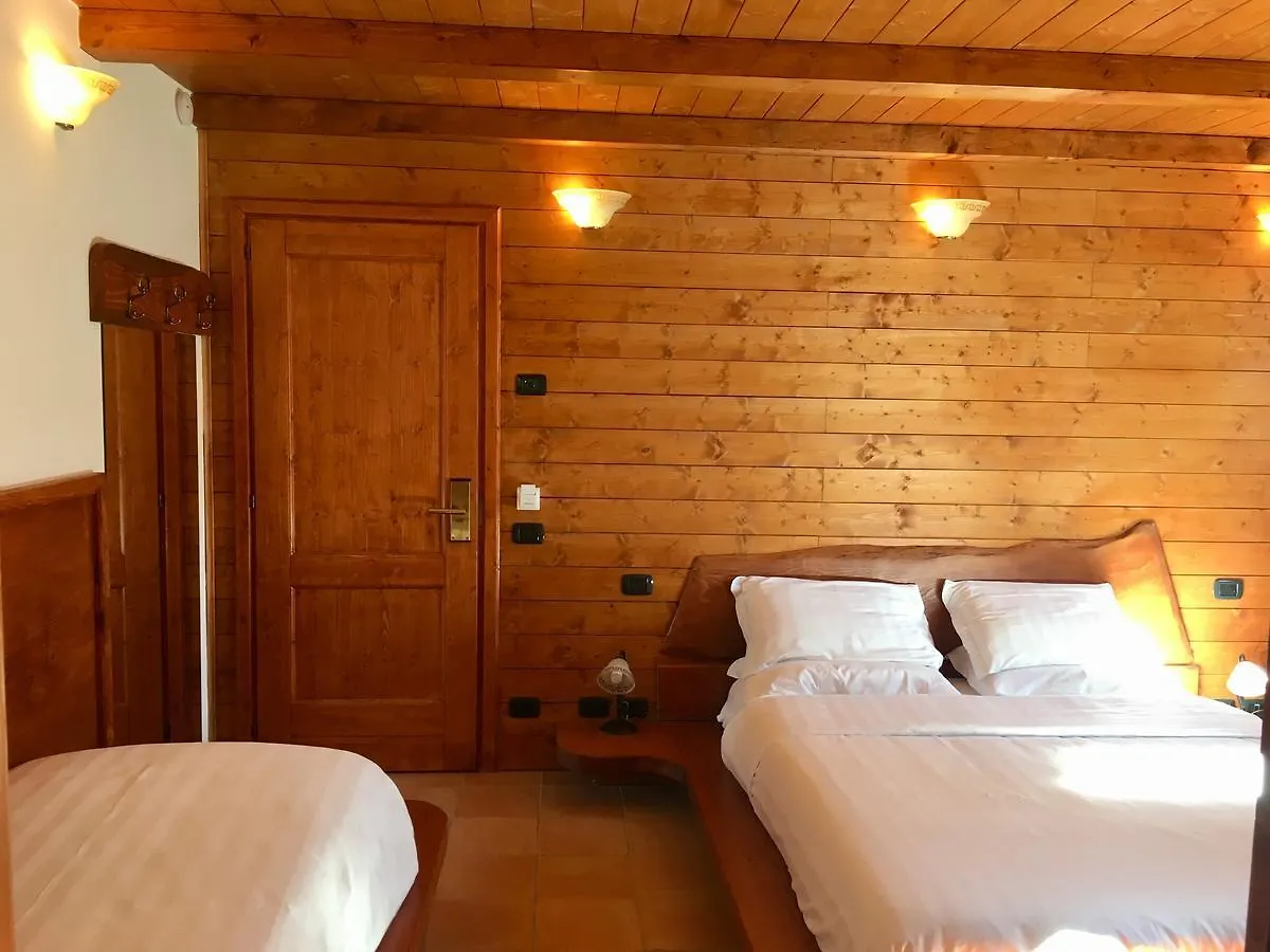 Resort Ninfea San Pellegrino Terme 0*,